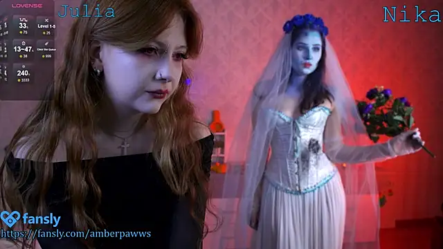 AmberPaws online show from October 30, 7:58 pm