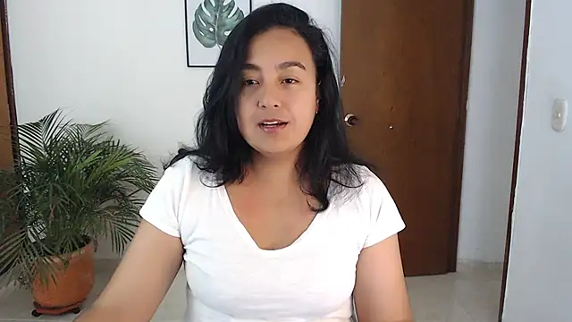 Themagicpotion online show from June 16, 3:25 pm