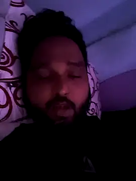 Snapshot of John96999 chatting on September 27, 9:20 pm John96999 online show from September 27, 9:20 pm