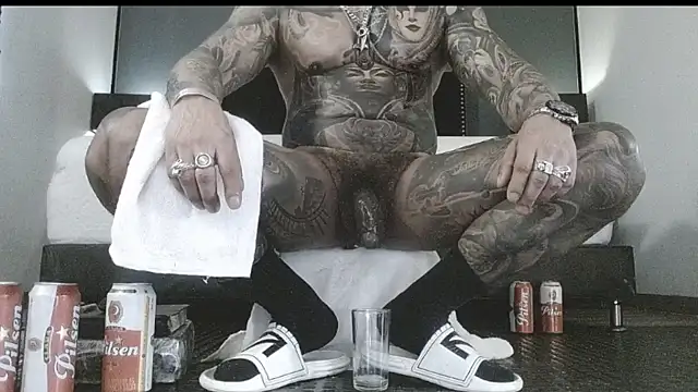 danilog515 online show from October 27, 9:08 pm