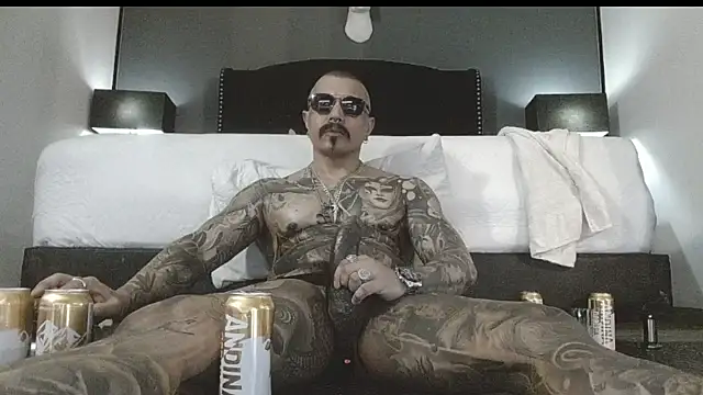 danilog515 online show from November 13, 11:03 pm