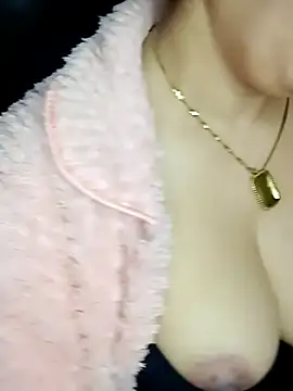 Maya-Moon online show from December 19, 3:30 pm