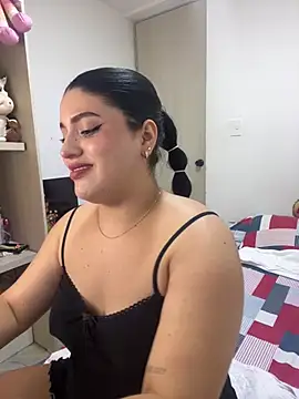 pareja curiosa19 online show from April 18, 7:51 pm