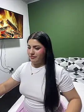 pareja curiosa19 online show from May 22, 10:48 pm