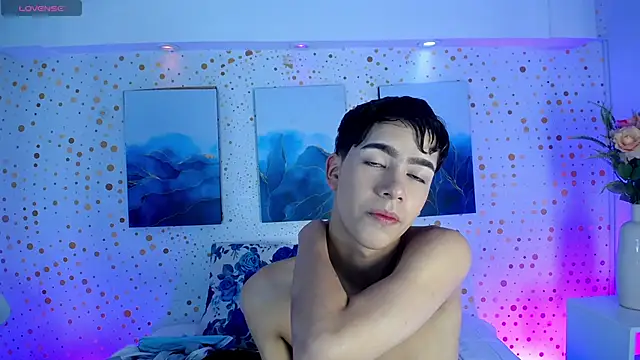 Andy Leex online show from November 24, 8:19 pm