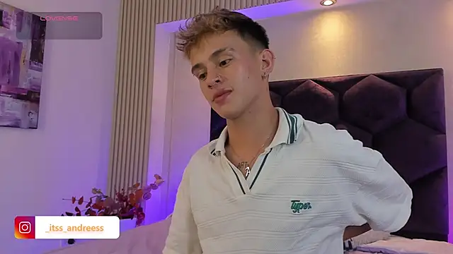 LiamWildx20 online show from July 15, 1:00 am