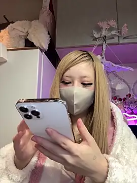 Snapshot of lala_tenshino chatting on March 16, 12:34 am lala tenshino online show from March 16, 12:34 am