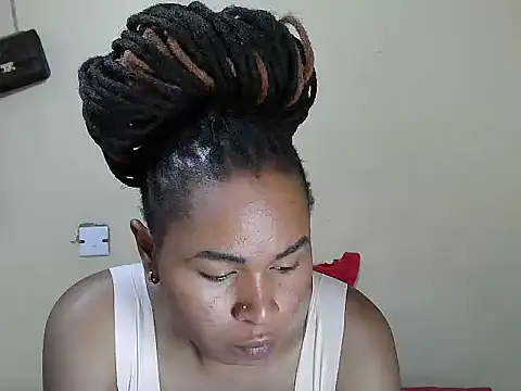 Creamy-Aisha online show from November 13, 9:30 am