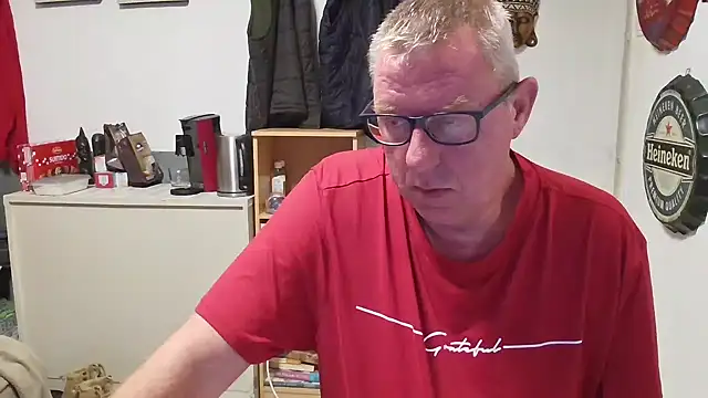 JamesBauer online show from April 13, 4:29 am