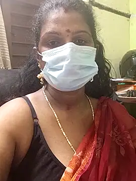 Snapshot of poojaa-rani chatting on October 23, 5:12 pm poojaa-rani online show from October 23, 5:12 pm