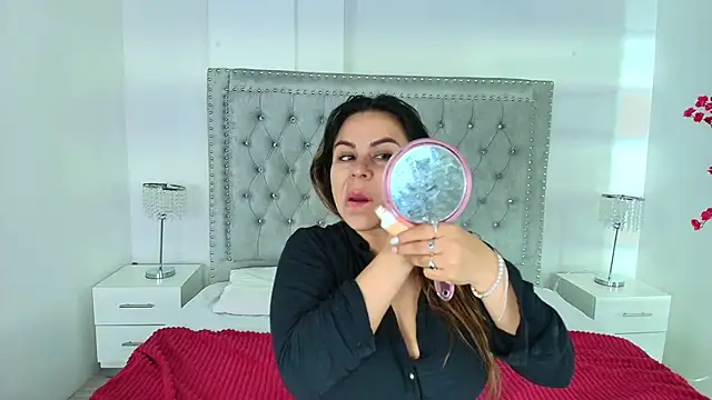 Lia adamsss online show from October 2, 1:23 am