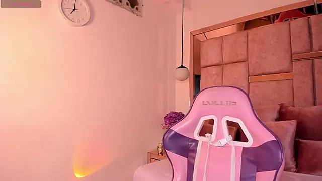 abby roux online show from February 6, 3:33 am