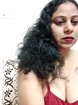 JENNIFERtamil online show from July 11, 7:05 pm