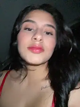 andrea gomes  online show from May 26, 6:31 am