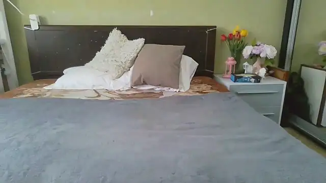 Angelika Ann online show from April 20, 7:55 am