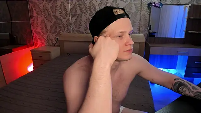 Cactus  James online show from April 7, 10:31 pm