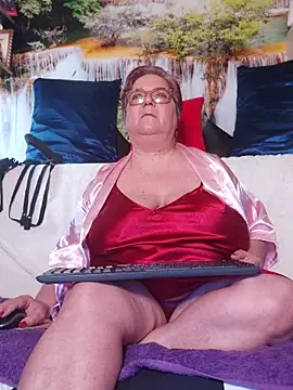 QueenPammy1 online show from March 8, 6:06 am