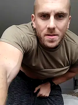 trainwithme online show from October 17, 7:55 am