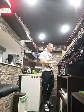 trainwithme online show from November 11, 12:05 pm