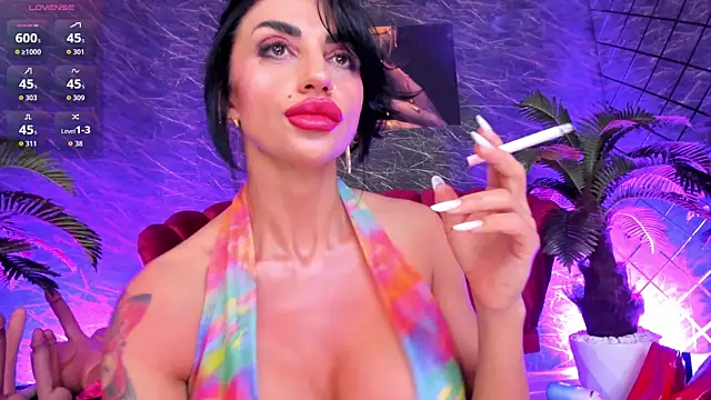 IzabelaTessa online show from May 25, 7:42 pm