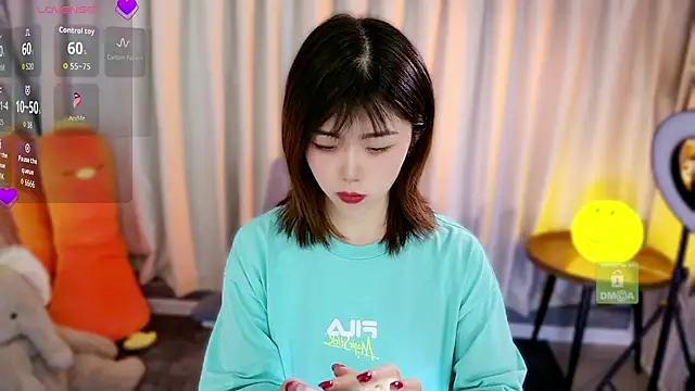 Snapshot of BlushDoll chatting on September 24, 1:25 pm BlushDoll online show from September 24, 1:25 pm