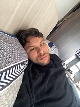 Snapshot of haku_kanjy chatting on November 3, 12:28 pm haku kanjy online show from November 3, 12:28 pm