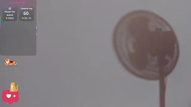 Snapshot of cherryboom23 chatting on February 13, 7:32 pm cherryboom23 online show from February 13, 7:32 pm