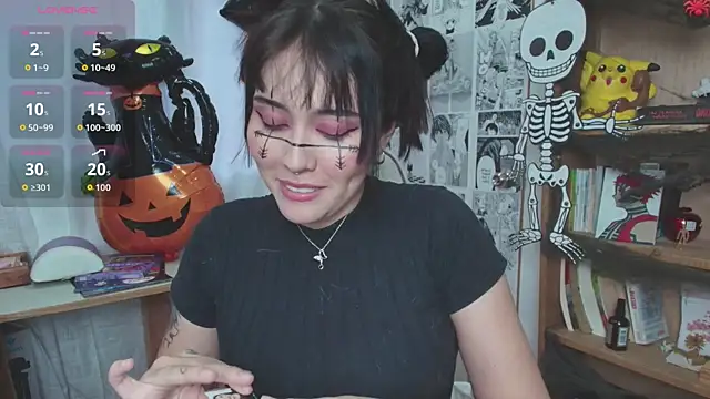 MitsuChan  online show from October 27, 10:14 pm