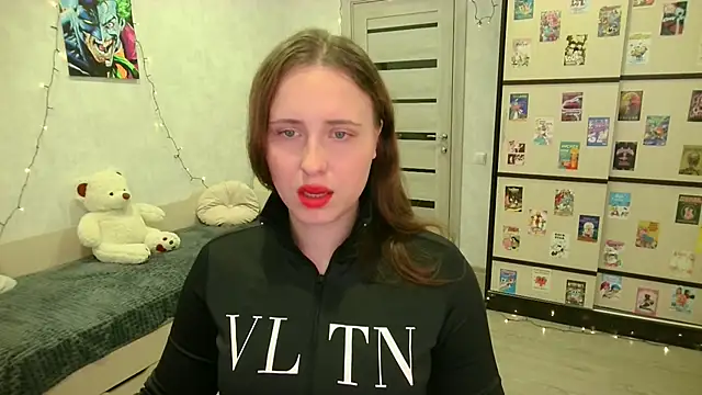 Snapshot of BarbiePieer chatting on October 11, 9:30 am BarbiePieer online show from October 11, 9:30 am