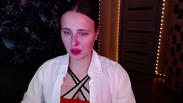 Snapshot of BarbiePieer chatting on November 5, 2:11 am BarbiePieer online show from November 5, 2:11 am