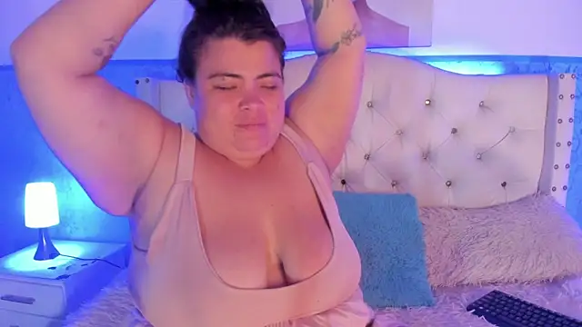 Snapshot of dirtyBBWplay chatting on September 25, 3:21 am dirtyBBWplay online show from September 25, 3:21 am