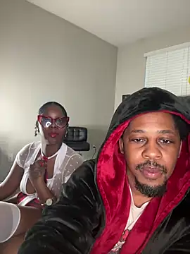 piscesaurora online show from March 17, 11:42 am