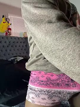 piscesaurora online show from March 20, 12:22 pm