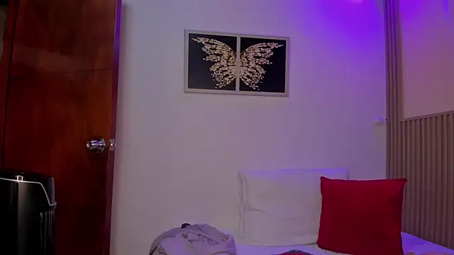 sharonscoth online show from March 15, 8:15 pm