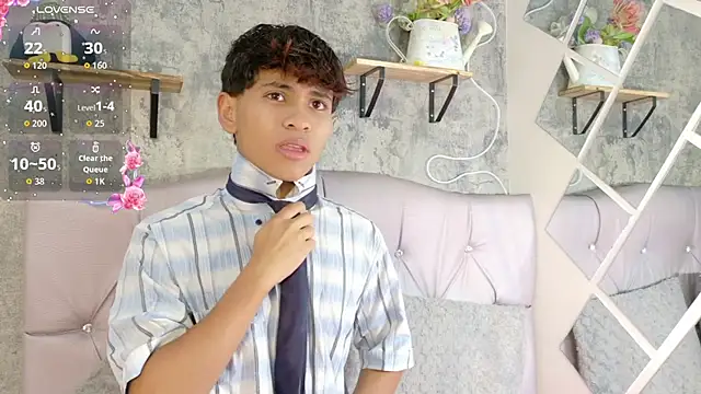 Ethan Westt online show from April 17, 8:45 pm