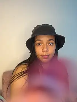 Snapshot of Deepika_padukoneNisha chatting on January 14, 3:06 pm Deepika padukoneNisha online show from January 14, 3:06 pm