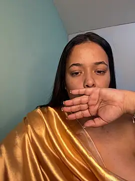 Snapshot of Deepika_padukoneNisha chatting on February 12, 12:44 pm Deepika padukoneNisha online show from February 12, 12:44 pm