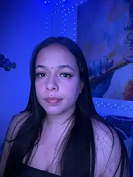 Snapshot of Deepika_padukoneNisha chatting on March 24, 1:54 am Deepika padukoneNisha online show from March 24, 1:54 am