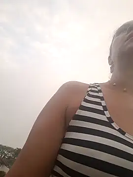 Amadamilf1980 online show from November 22, 11:31 am