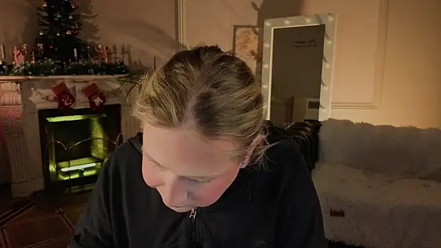 Jes Solar online show from December 14, 10:14 pm