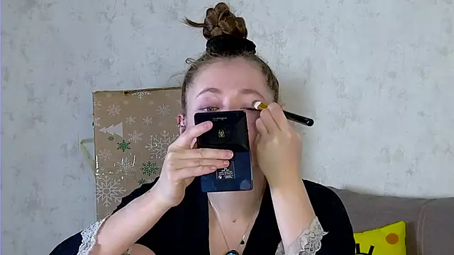 AshleyD  online show from December 21, 12:07 am