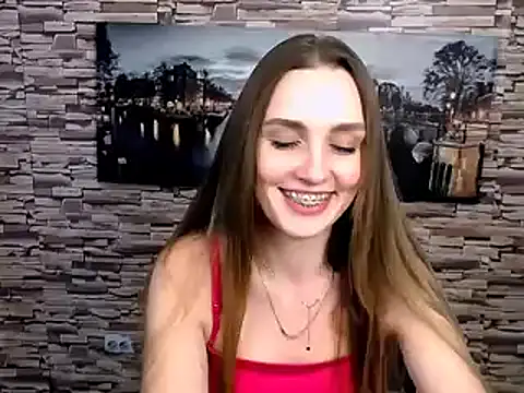 Snapshot of Doll_Angelina chatting on March 18, 12:25 pm Doll Angelina online show from March 18, 12:25 pm