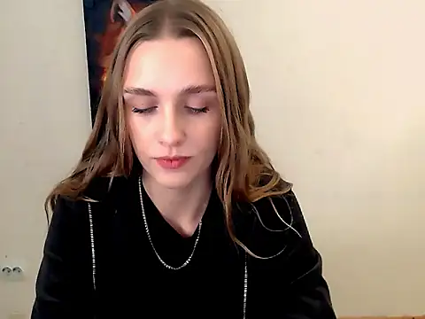 Snapshot of Doll_Angelina chatting on October 11, 5:50 am Doll Angelina online show from October 11, 5:50 am