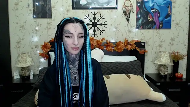 Velvetbat online show from December 1, 7:02 am