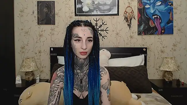 Snapshot of Velvetbat chatting on February 15, 7:05 am Velvetbat online show from February 15, 7:05 am