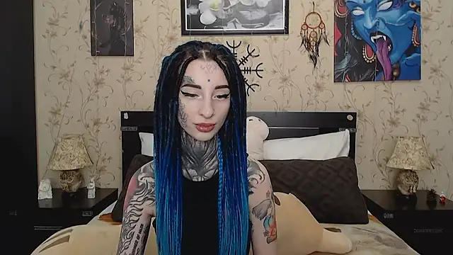 Snapshot of Velvetbat chatting on February 21, 7:09 am Velvetbat online show from February 21, 7:09 am