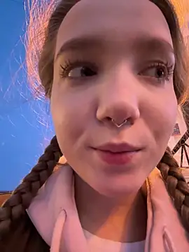 Snapshot of bambi_lu chatting on October 19, 3:12 pm bambi lu online show from October 19, 3:12 pm