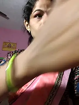 Eshna Dabral online show from September 16, 12:44 am