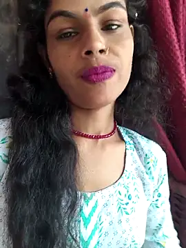 Eshna Dabral online show from September 18, 2:13 am