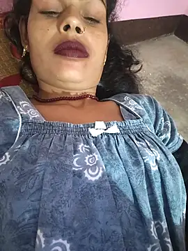 Eshna Dabral online show from October 15, 7:25 pm